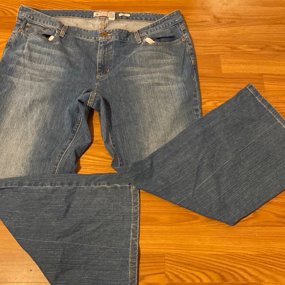 Old Navy Brand Low Waist Stretch Jeans size 22 (BZ)